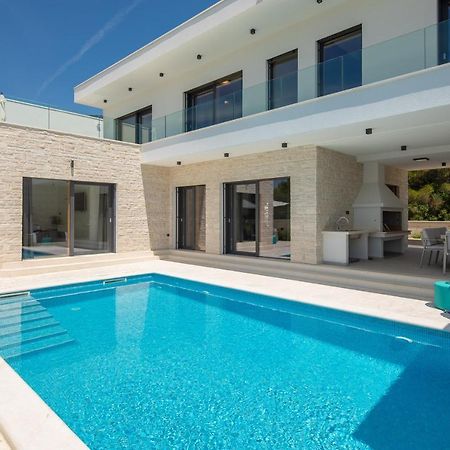 Villa Dm Vodice Esterno foto